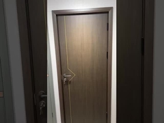 Βιώσιμη και φιλική προς το περιβάλλον κούφια πόρτα WPC για ένα πράσινο και υγιές περιβάλλον διαβίωσης